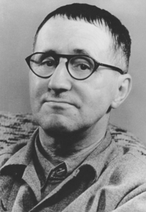 Bertolt Brecht (1954) Bundesarchiv_Bild_183-W0409-300,_Bertolt_Brecht.jpg
